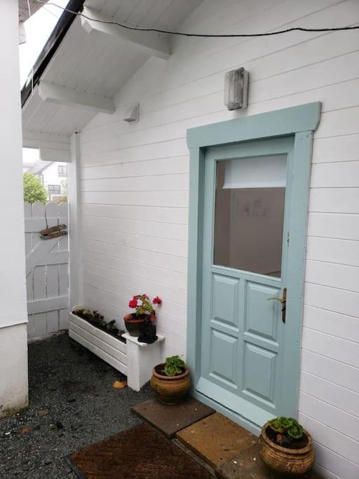 Under The Eaves Apartment Kilcar Exterior photo